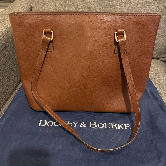 Dooney & Burke brown shoulder bag - Picture 2 of 3